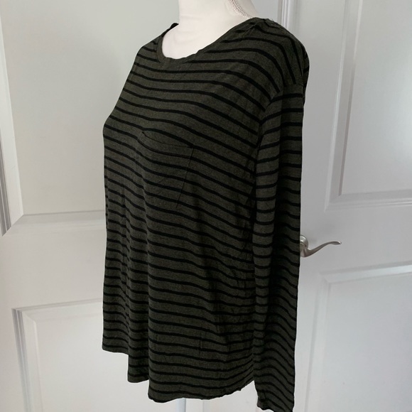 EUC VINCE Striped Long Sleeves Top - Picture 5 of 14